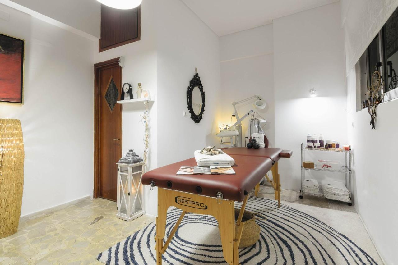 Denise Studios And Apartments 阿凯松 外观 照片